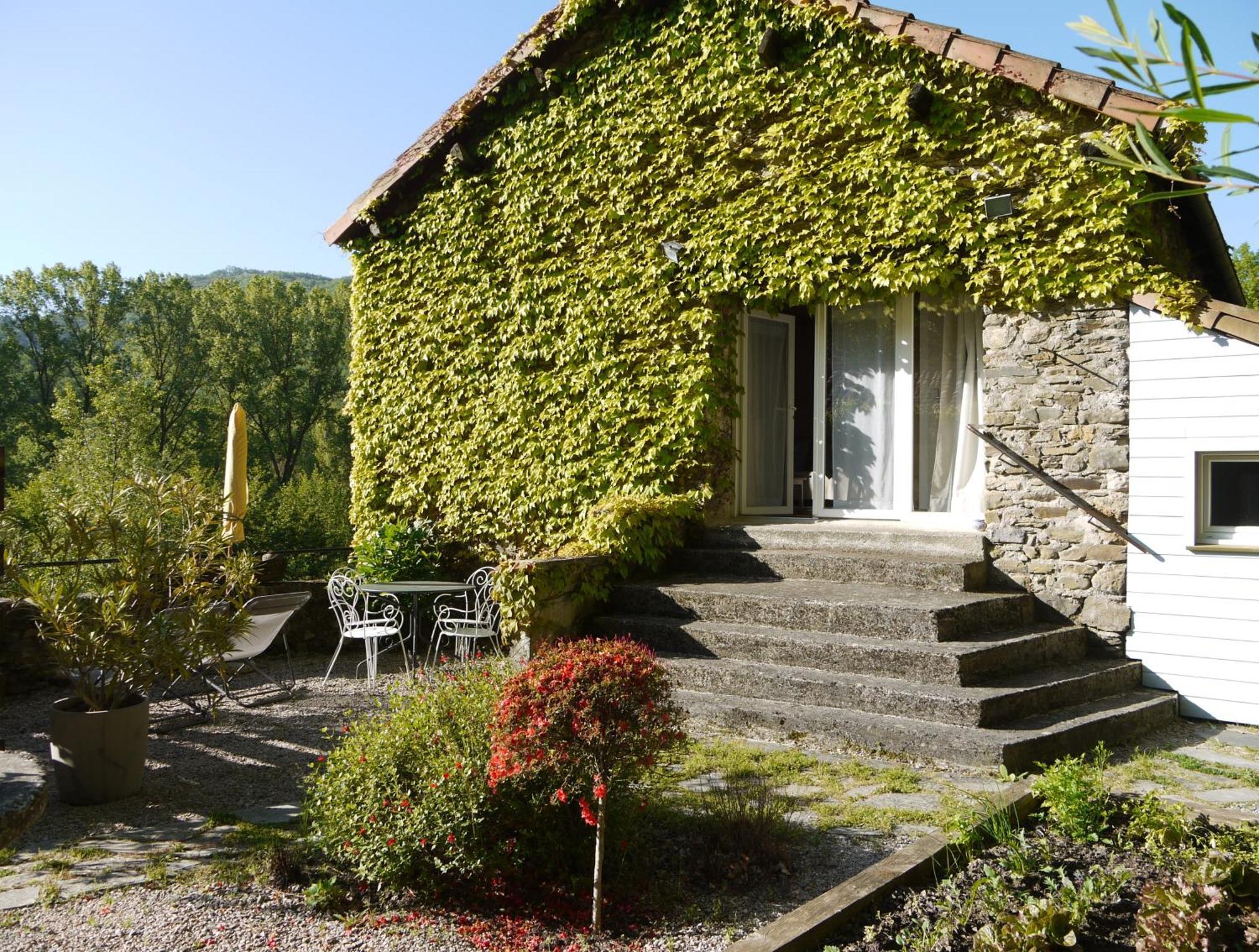 Les Jardins De Lumiere Bed and Breakfast Brusque Eksteriør billede